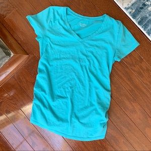 Isabel Maternity V-Neck Tee Small